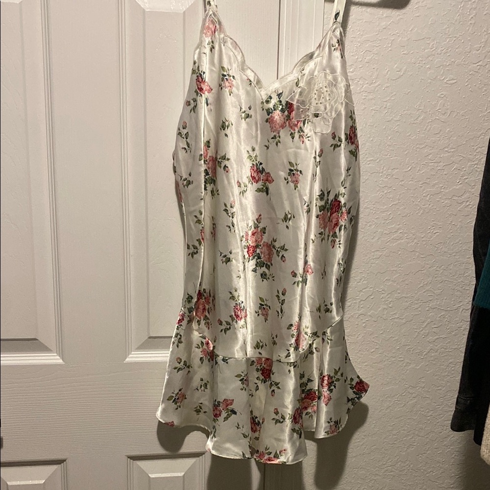 Gold Label Victoria's Secret Floral Satin Slip